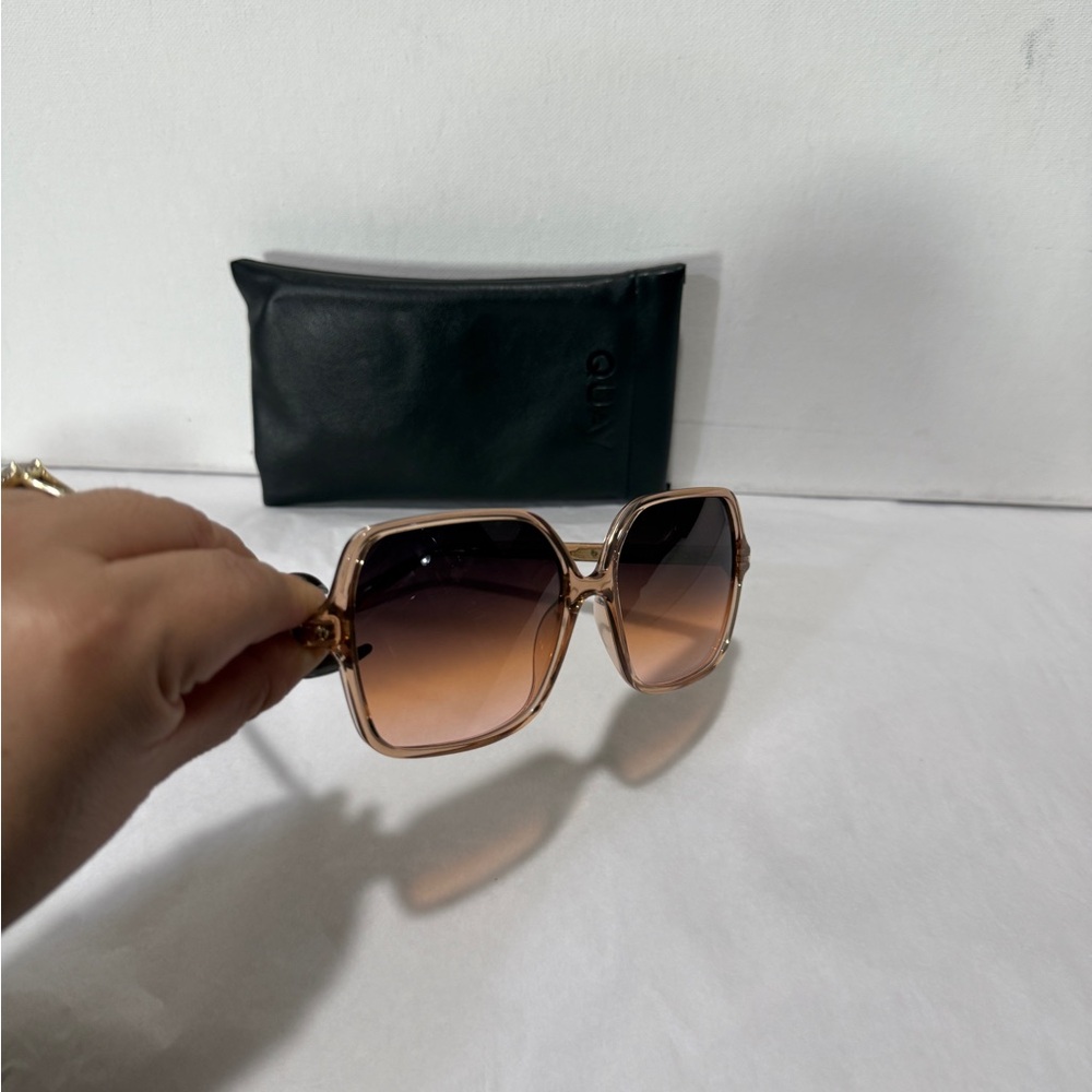 Quay Australia Gradient Sunglasses PRESS TOUR - Picture 7 of 11